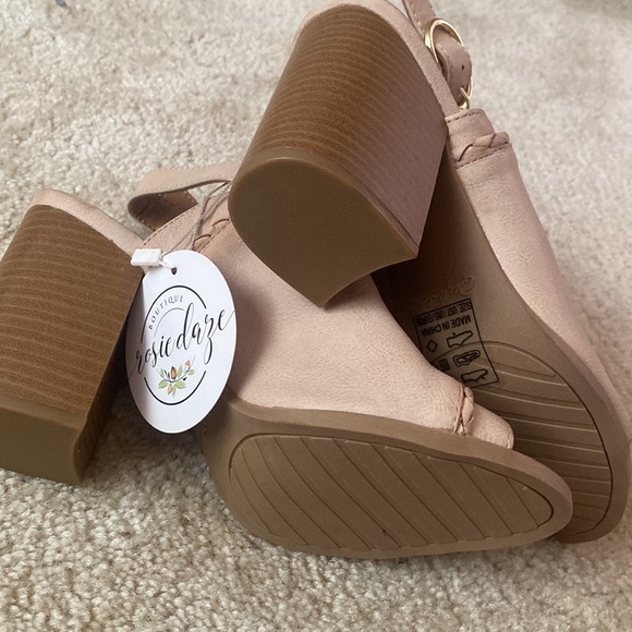 NWT Wedges! - Picture 4 of 5